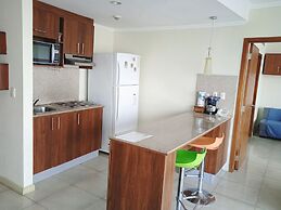 Luxury Suites Riverfront GYE
