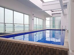 Luxury Suites Riverfront GYE