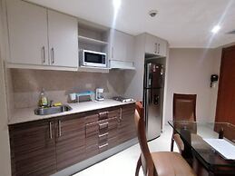 Luxury Suites Riverfront GYE