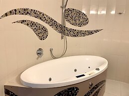 Granada Konferencia Wellness Sport Hotel