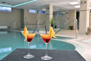 Granada Konferencia Wellness Sport Hotel