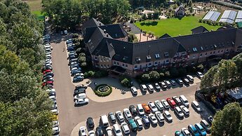 Granada Konferencia Wellness Sport Hotel