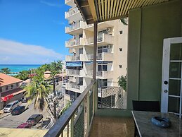 Caribic House Hotel