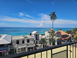 Caribic House Hotel