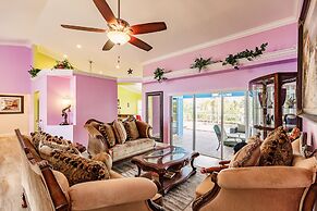 Villa Candy by Pretty Cape Homes