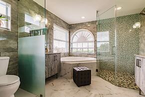 Villa Candy by Pretty Cape Homes