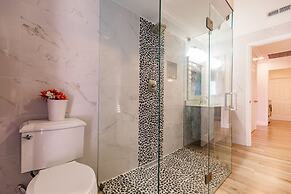 Villa Candy by Pretty Cape Homes