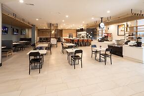 Holiday Inn Kalamazoo West by IHG