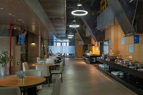 Holiday Inn Express Beijing Shijingshan Parkview by IHG