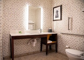 Holiday Inn & Suites Savannah Airport - Pooler by IHG