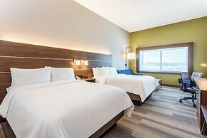 Holiday Inn Express & Suites Springfield North, an IHG Hotel