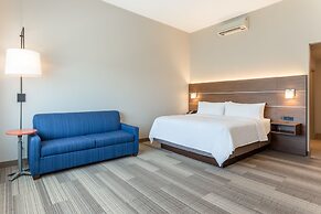 Holiday Inn Express & Suites Springfield North by IHG