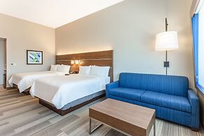 Holiday Inn Express & Suites Springfield North by IHG