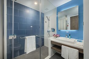 Holiday Inn Express Shanghai Xuhui Binjiang by IHG