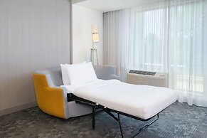 Courtyard by Marriott Atlanta Alpharetta/Avalon Area