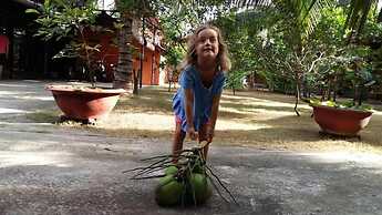 Coconut Homestay