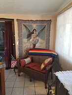 Family Friendly (Pets Welcome)