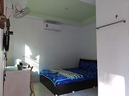 Sroe Ground Homestay