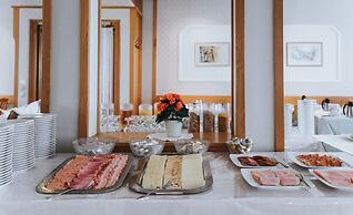 Hotel Mörbischerhof