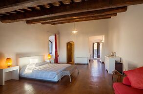 Il Castello Di Campello