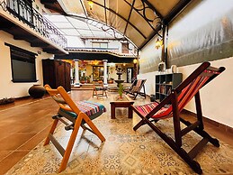 Hotel Ocho Barrios