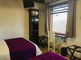 Hotel Ocho Barrios