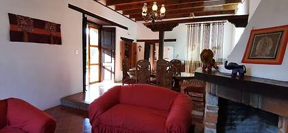 Hotel Ocho Barrios