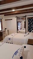 Hotel Ocho Barrios