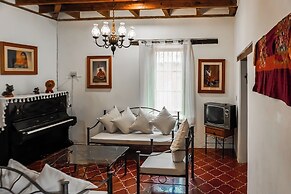 Hotel Ocho Barrios