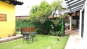 Hotel Ocho Barrios