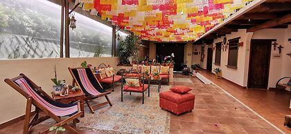 Hotel Ocho Barrios