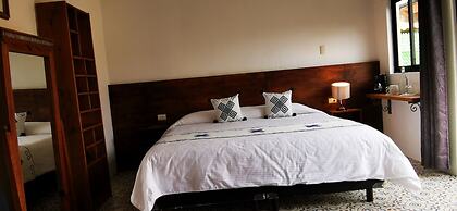 Hotel Ocho Barrios