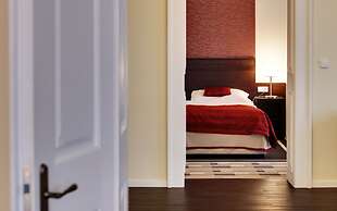 Karlova 25 Apartments