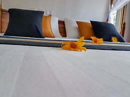 White Villa Beach Resort