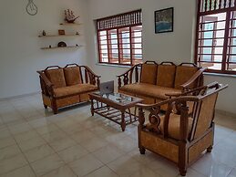 White Villa Beach Resort