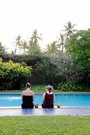 Hotel Warahena Walauwa