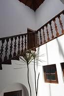 Hotel Warahena Walauwa