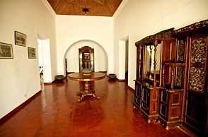 Hotel Warahena Walauwa