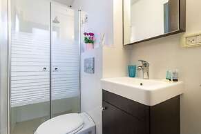 NHE Machne Yehuda Apartments