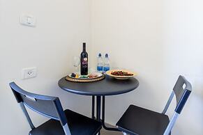 NHE Machne Yehuda Apartments