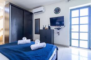 NHE Machne Yehuda Apartments