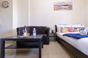 NHE Machne Yehuda Apartments