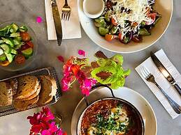 NHE Machne Yehuda Apartments