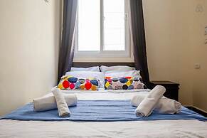 NHE Rothschild Apartments