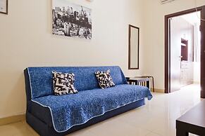 NHE Rothschild's Corner