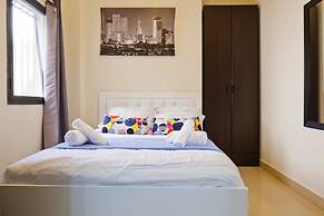 NHE Rothschild's Corner