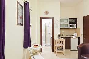 NHE Rothschild's Corner