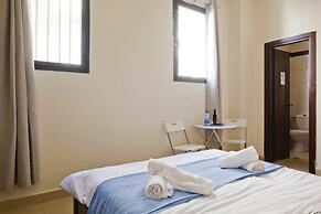 NHE Rothschild's Corner