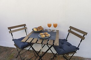 Traditional Duplex Terrace Principe Real