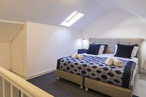 Traditional Duplex Terrace Principe Real